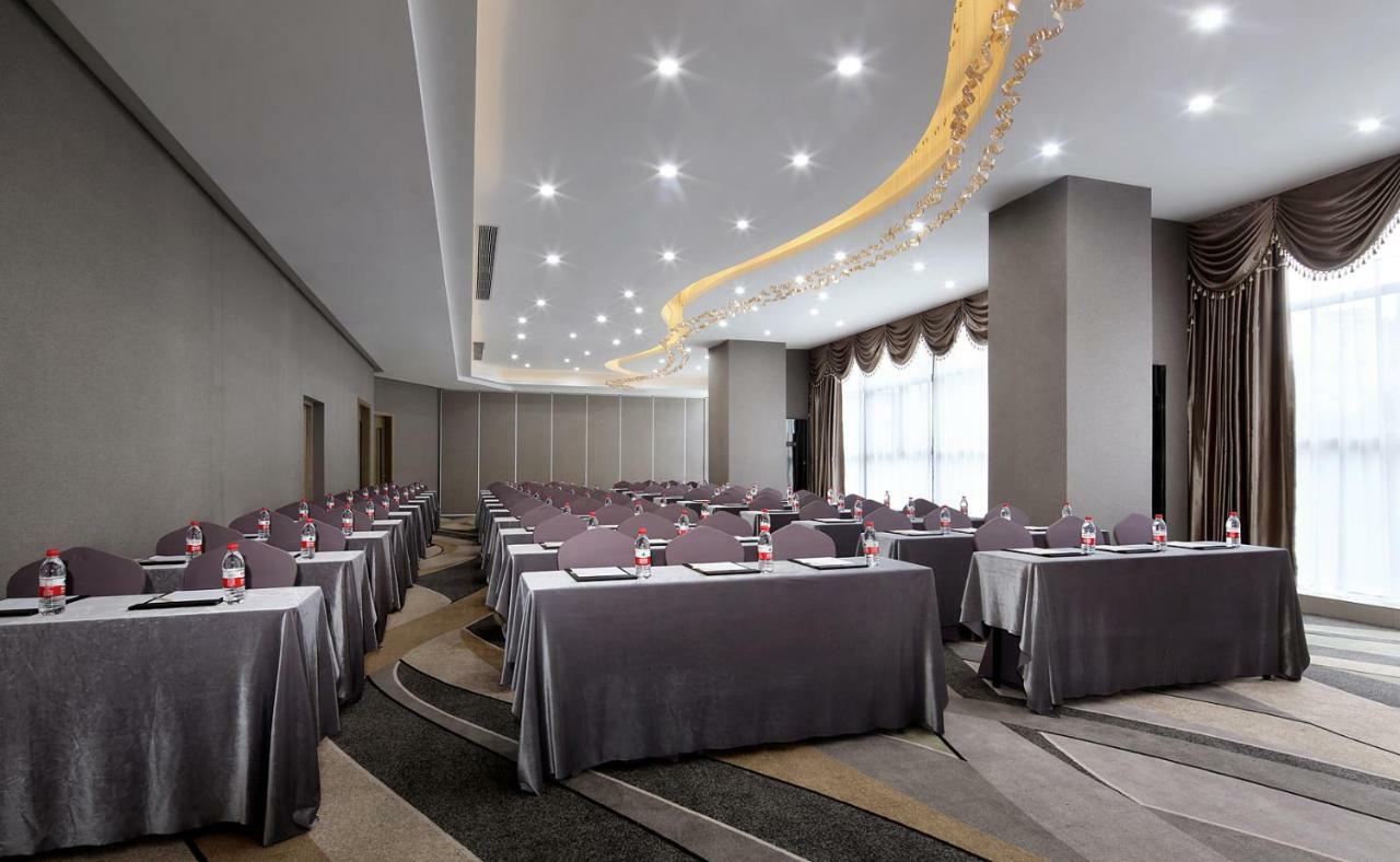 Hongdu Hotel Shenzhen Exterior foto